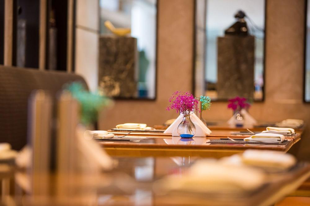 Gehua New Century Hotel Peking Exterior foto